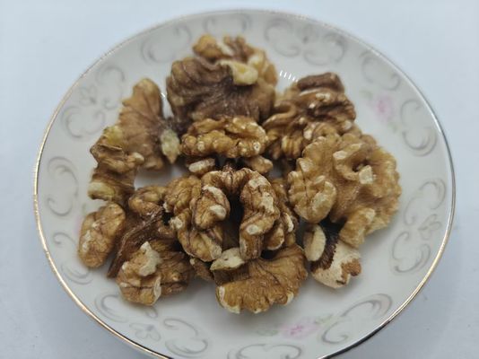 เมล็ดวอลนัทอบที่ทำจากส่วนผสมจากธรรมชาติ