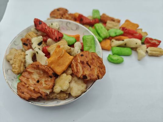 อร่อยแบบกําเนิด ผสมครั๊กเกอร์ข้าว แพ็คหลากหลาย แพ็คหลากหลาย พร้อมสารสกัดน้ํามัน