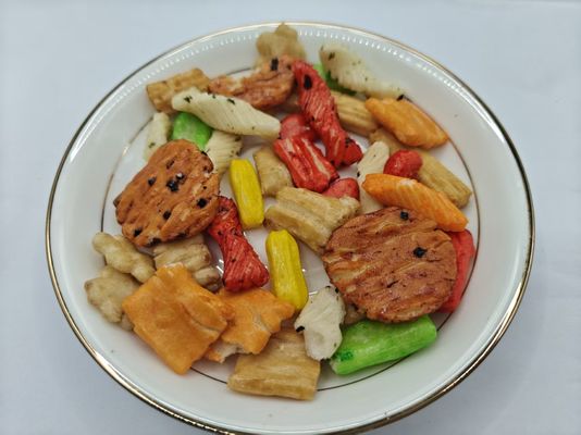 อร่อยแบบกําเนิด ผสมครั๊กเกอร์ข้าว แพ็คหลากหลาย แพ็คหลากหลาย พร้อมสารสกัดน้ํามัน