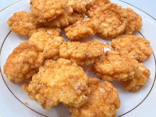 ข้าวอบกรอบรสพริก/บาร์บีคิวผสม - ขนมขบเคี้ยวกรอบ อายุการเก็บรักษา 12 เดือน