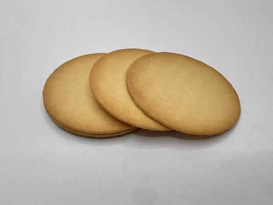 ขนมข้าวกรอบรสสไปซี่ชีส เหมาะสำหรับบรรจุภัณฑ์ขายปลีกและงานบริการอาหาร