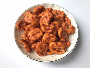 ปลอดภัยวัตถุดิบดิบ Onion Chilli ถั่วกว้าง Chips เต็มรูปแบบโภชนาการบริการ OEM