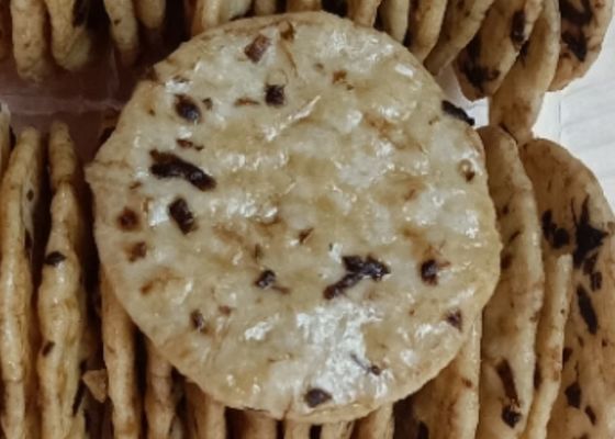 OEM Delicious Seaweed Flavour Round Rice Crackers ขนมทรงกลมรสเผ็ดต่างกัน