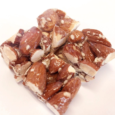 อัลมอนด์/ถั่วลิสง/งากลุ่มขนมขบเคี้ยวถั่ว Crunch พร้อมใบรับรอง BRC/HACCP